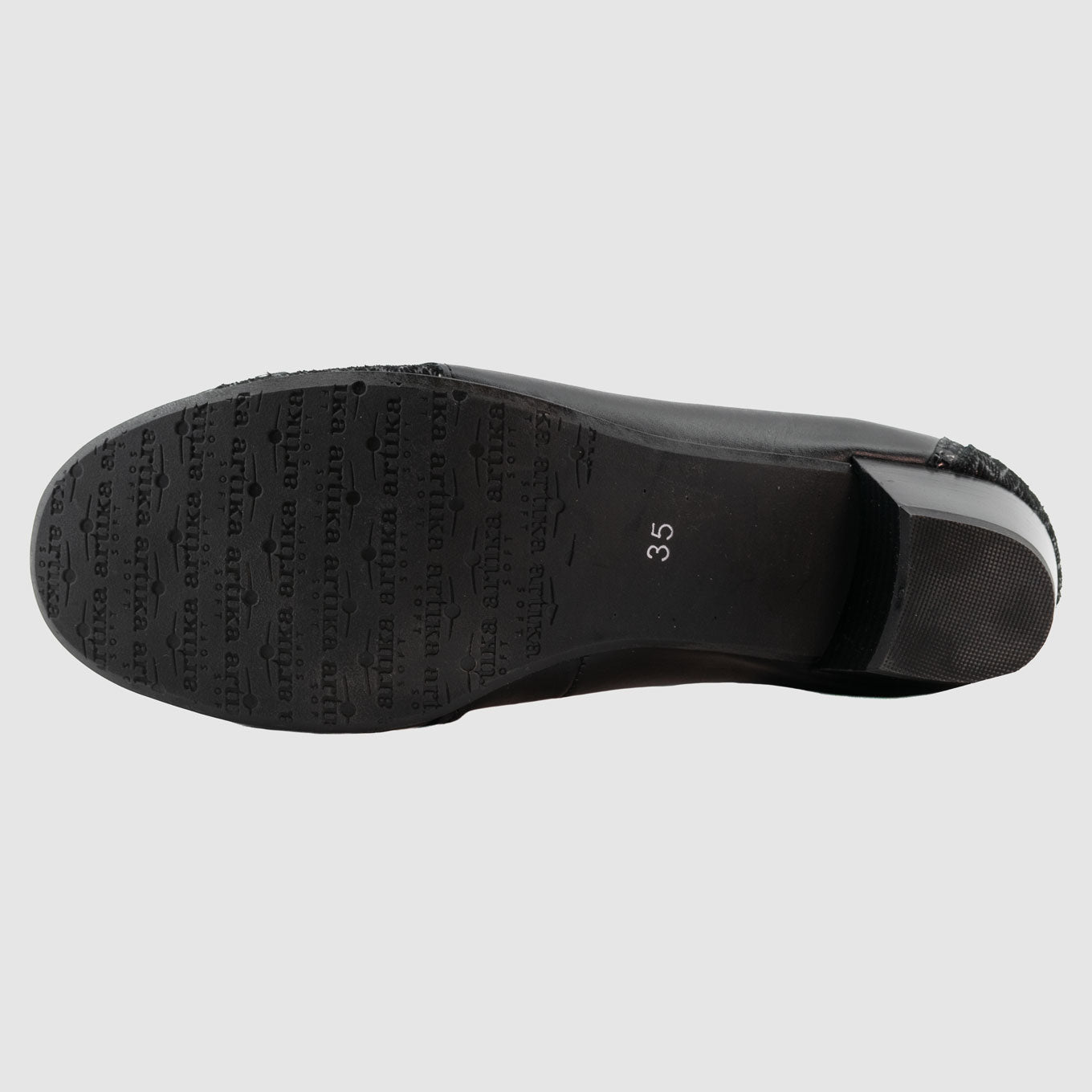 Chaussure-Femme-geollamy-perles-noir-cuir-trotteur-Under
