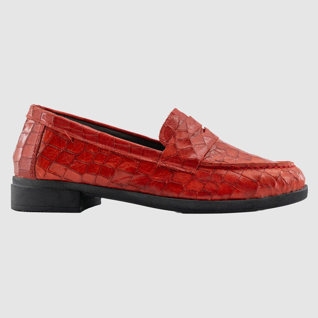 Destockage-Chaussure-Femme-pedro-torres-neuilly-rouge-cuir-croco-mocassin-Out