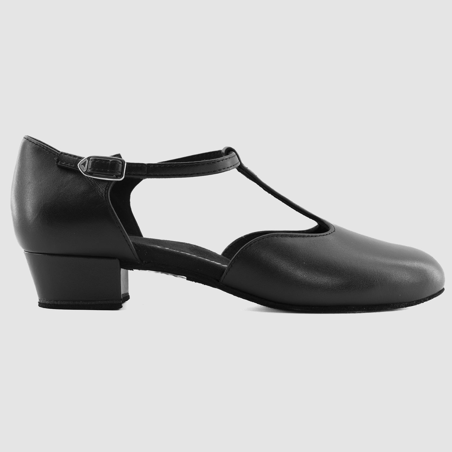 arbell-troyes-diamant-francaise-noir-cuir-danse-2